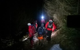 FOTO // Un turist din Marea Britanie, dispărut de trei zile, a fost găsit spânzurat într-o pădure din România